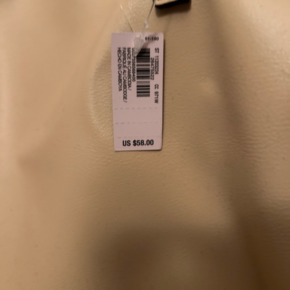 Tan Victoria’s Secret Bag - Picture 8 of 9